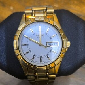 Seiko Gold Quartz Watch